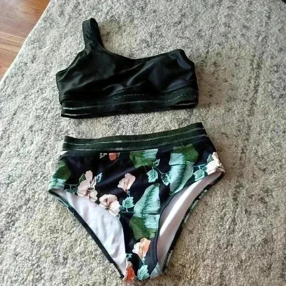 Shein Womens Black Floral 2 Piece One Shoulder Swimsuit L - Picture 2 of 16